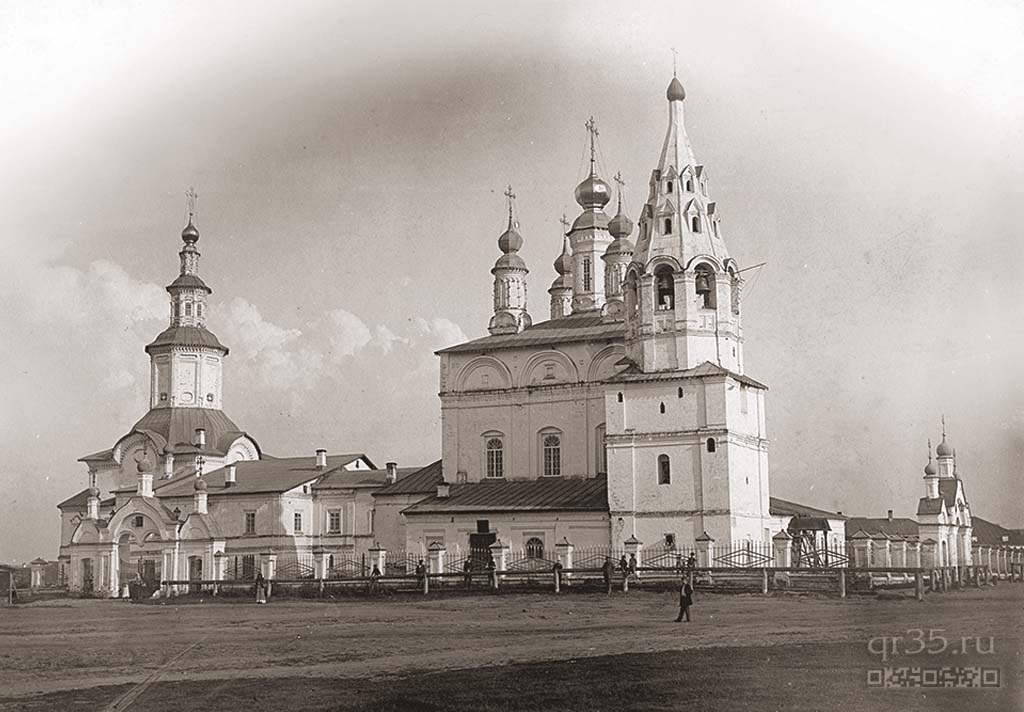 Комплекс Преображенских церквей (Ансамбль бывшего Спасо-Преображенского монастыря)