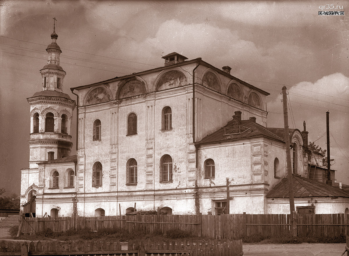 Никольская церковь во Владычной слободе