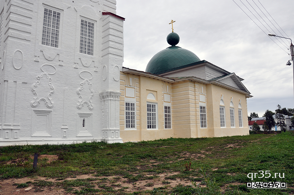 Церковь Успения с колокольней