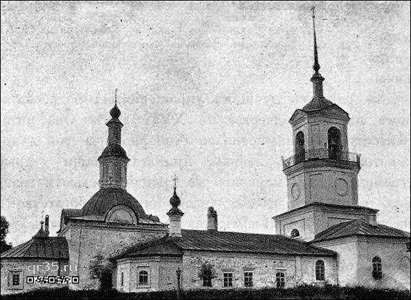 Колокольня церкви Покрова
